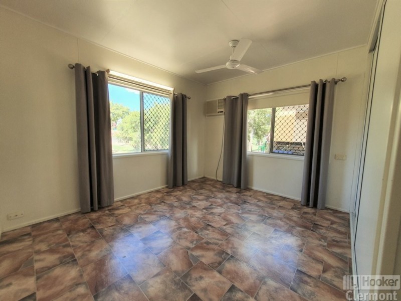 19 Monash Court, Clermont QLD 4721