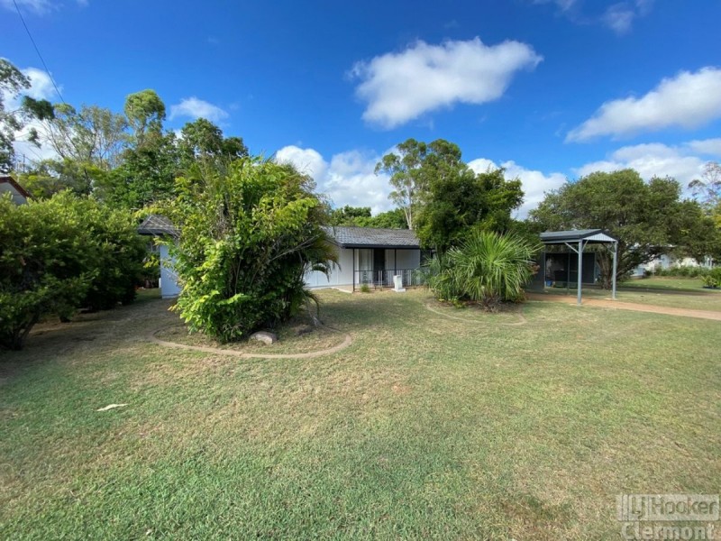 19 Monash Court, Clermont QLD 4721