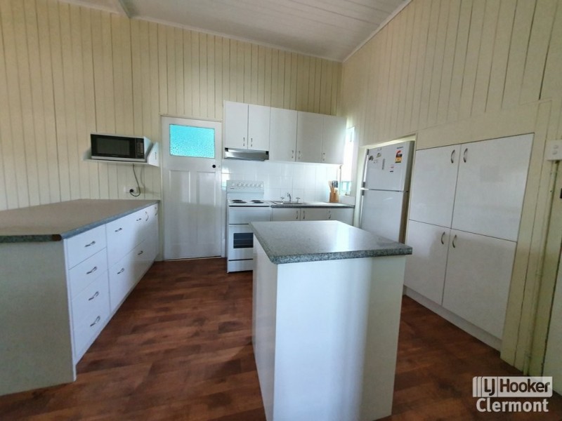 20 Daintree Street, Clermont QLD 4721