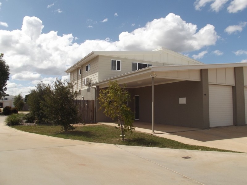 Unit 45/47 McDonald Flat Road, Clermont QLD 4721
