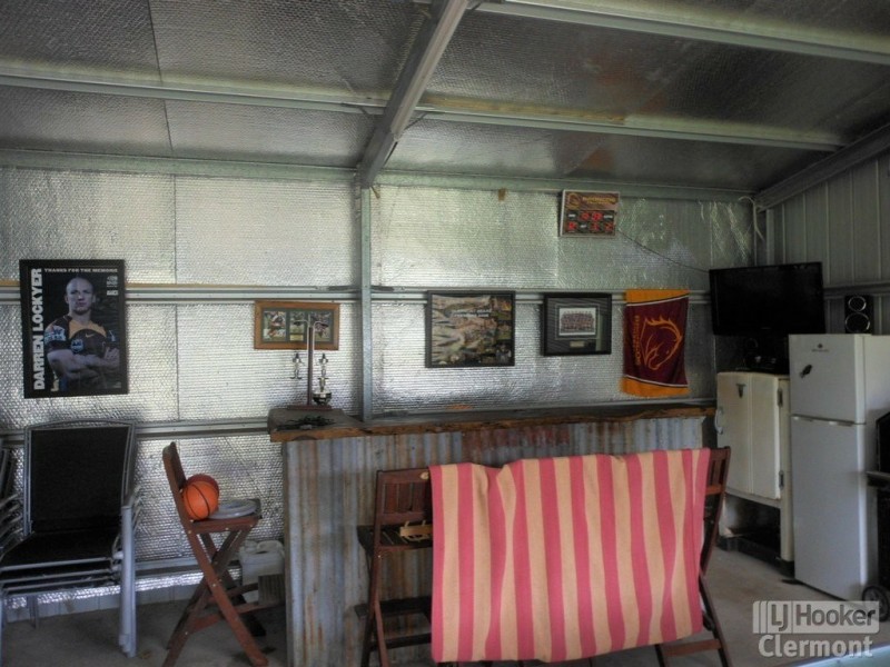 8 Sirius Street, Clermont QLD 4721
