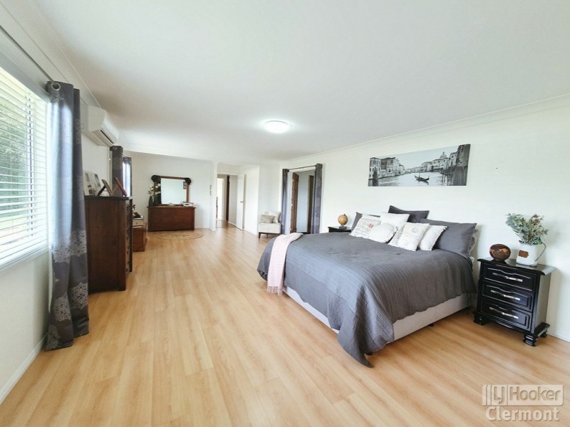 1049 Laglan Road, Clermont QLD 4721