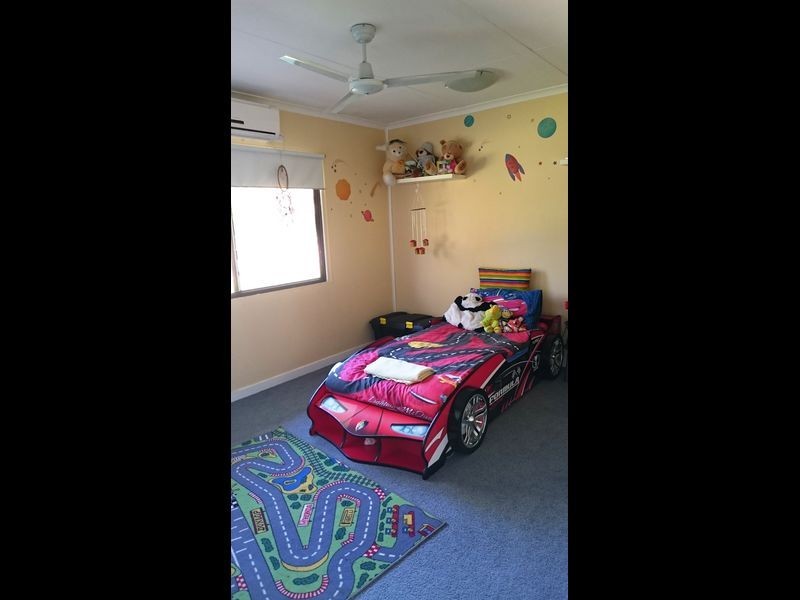 6 Herring Court, Clermont QLD 4721