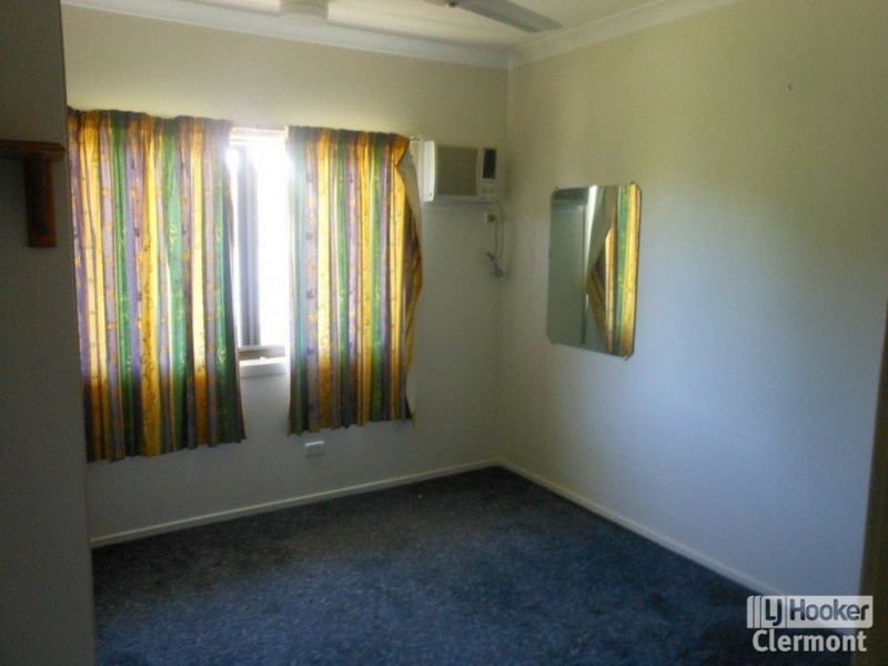 2 Mimosa Street, Clermont QLD 4721