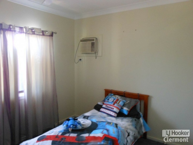 14 Carina Crescent, Clermont QLD 4721