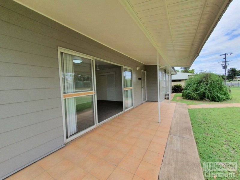 62 Capricorn Street, Clermont QLD 4721