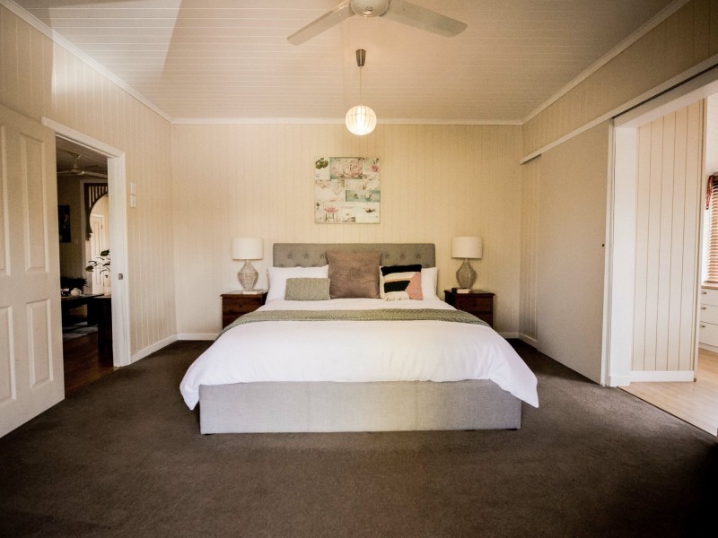 12 Kitchener Street, Clermont QLD 4721