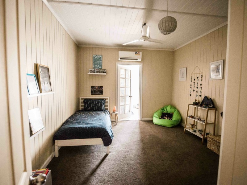 12 Kitchener Street, Clermont QLD 4721