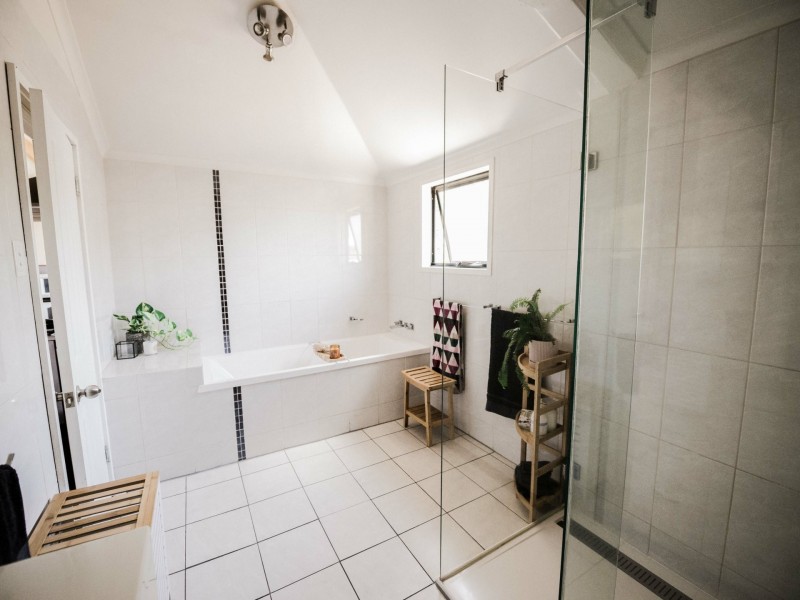 12 Kitchener Street, Clermont QLD 4721