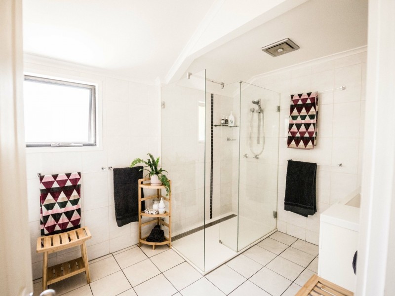 12 Kitchener Street, Clermont QLD 4721