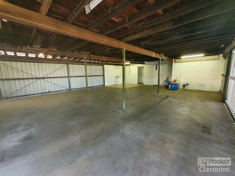 12 Hetherington Street, Clermont QLD 4721