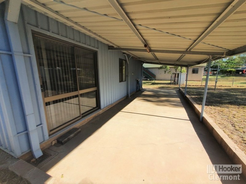 12 Hetherington Street, Clermont QLD 4721