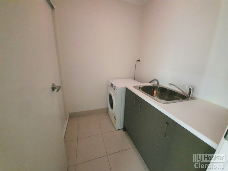 Unit 1/47 McDonald Flat Road, Clermont QLD 4721