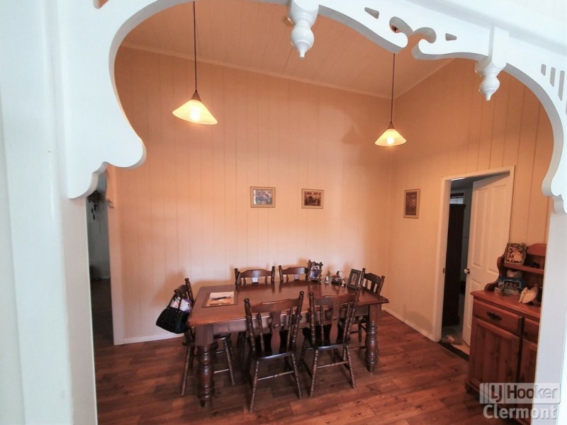 10 Daintree Street, Clermont QLD 4721