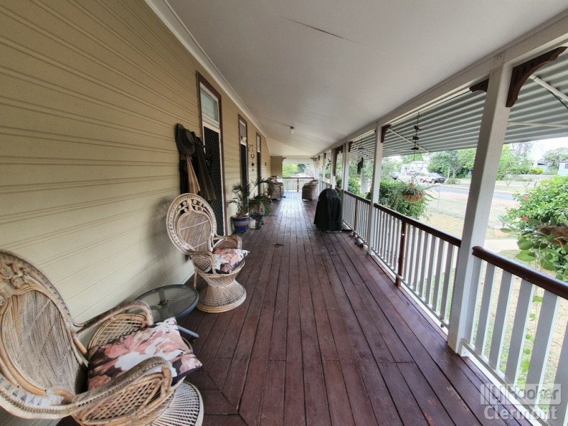 10 Daintree Street, Clermont QLD 4721