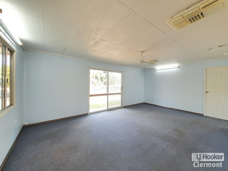 Unit 3/34 Francis Street, Clermont QLD 4721