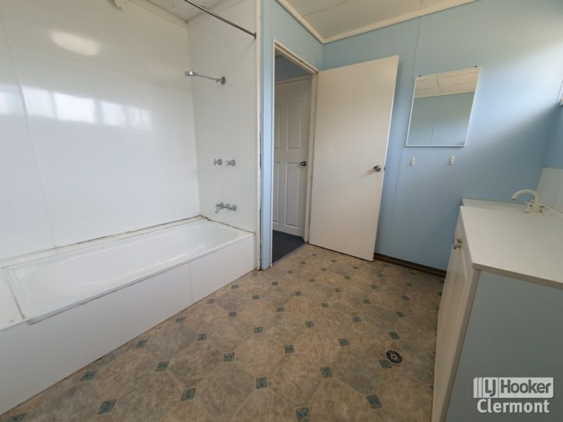 Unit 3/34 Francis Street, Clermont QLD 4721