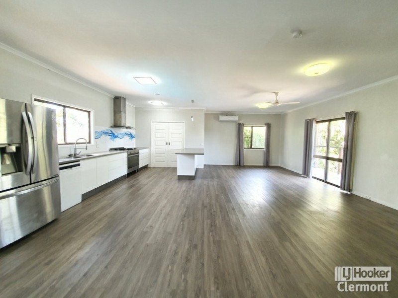 8 Davis Court, Clermont QLD 4721