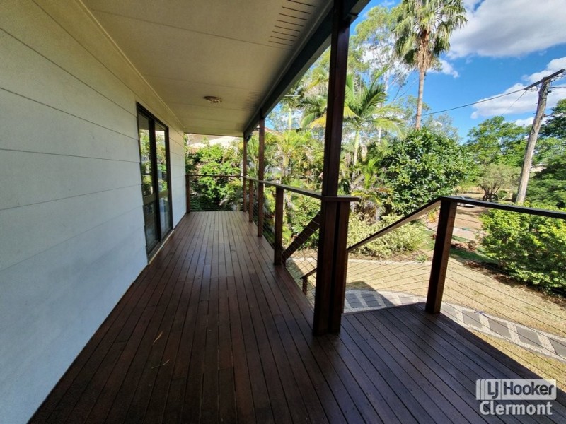 8 Davis Court, Clermont QLD 4721
