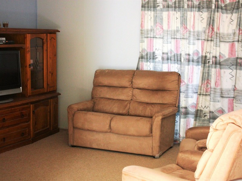 16 Monash Court, Clermont QLD 4721