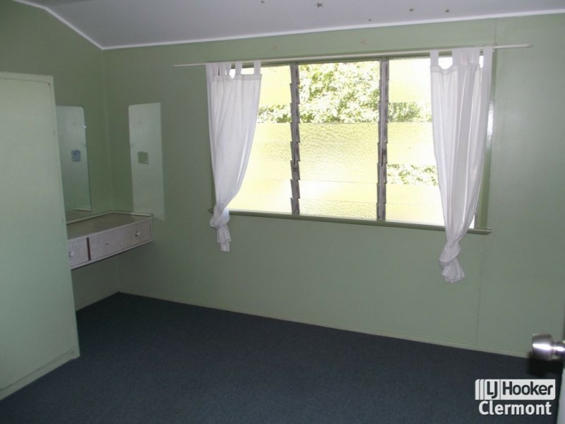 38 French Street, Clermont QLD 4721