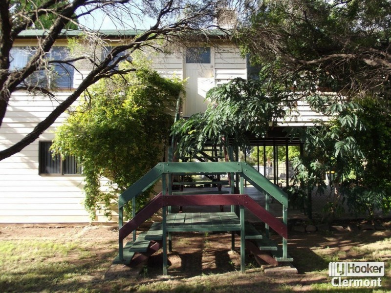 38 French Street, Clermont QLD 4721