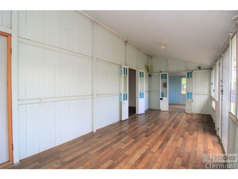 56 Herschel Street, Clermont QLD 4721
