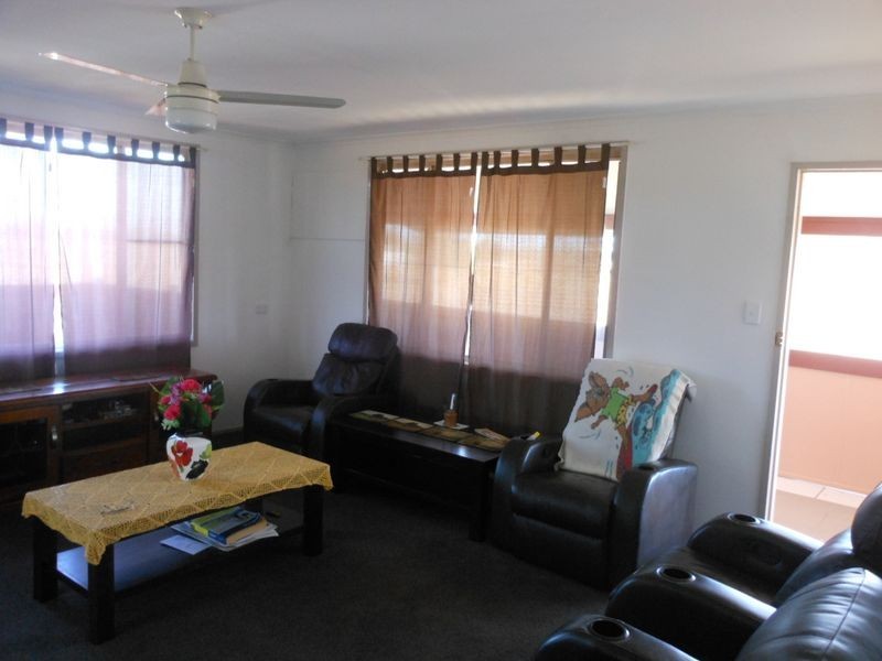 38 Melrose Drive, Clermont QLD 4721