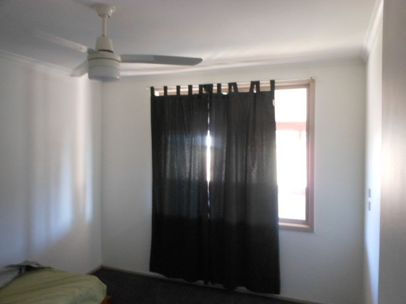 38 Melrose Drive, Clermont QLD 4721