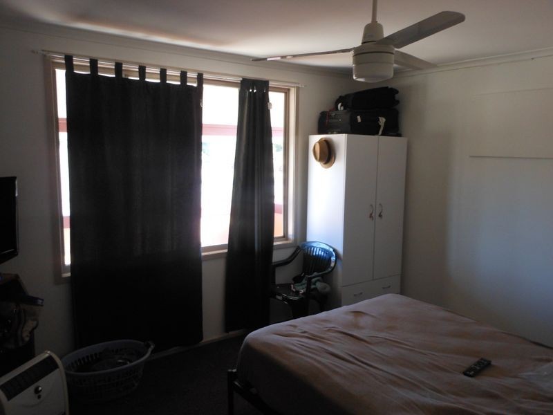 38 Melrose Drive, Clermont QLD 4721