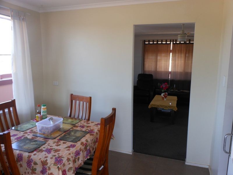 38 Melrose Drive, Clermont QLD 4721