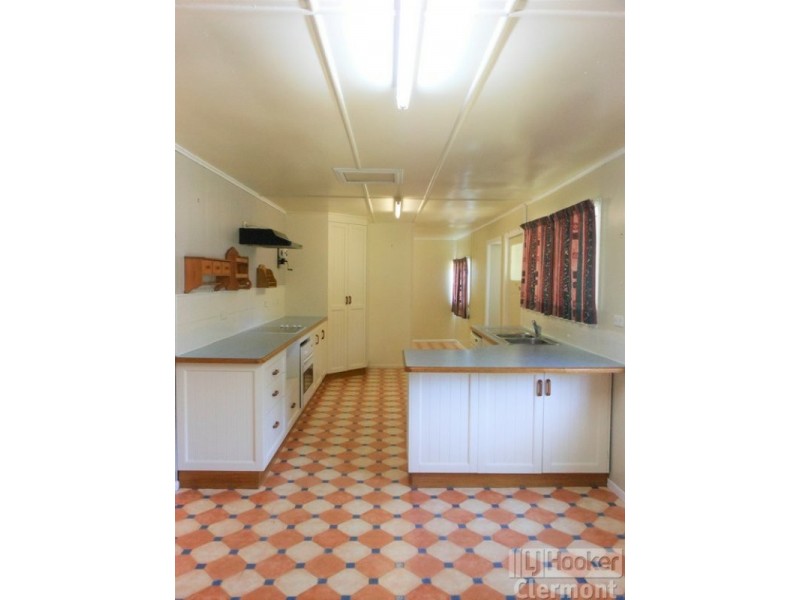 45 Sirius Street, Clermont QLD 4721