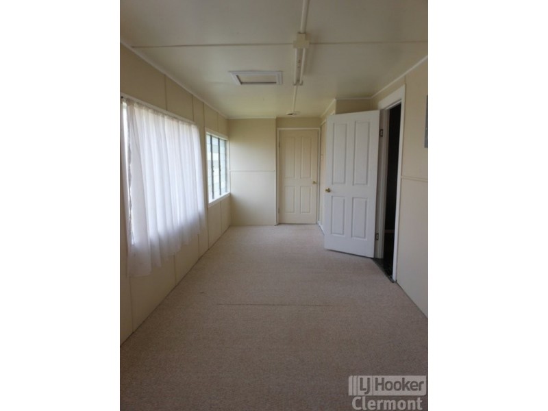 45 Sirius Street, Clermont QLD 4721