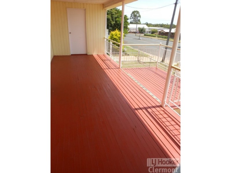 45 Sirius Street, Clermont QLD 4721