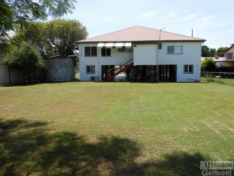 45 Sirius Street, Clermont QLD 4721