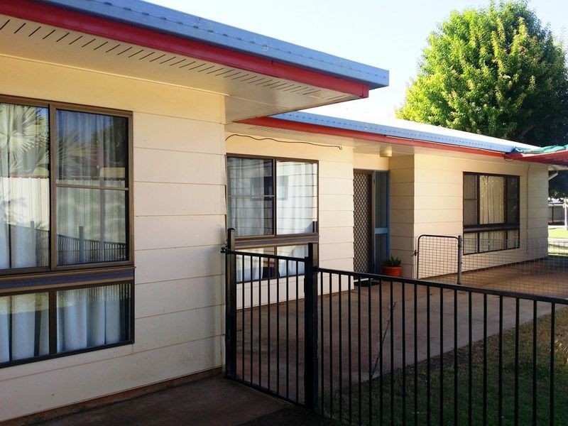 9 Athol Court, Clermont QLD 4721