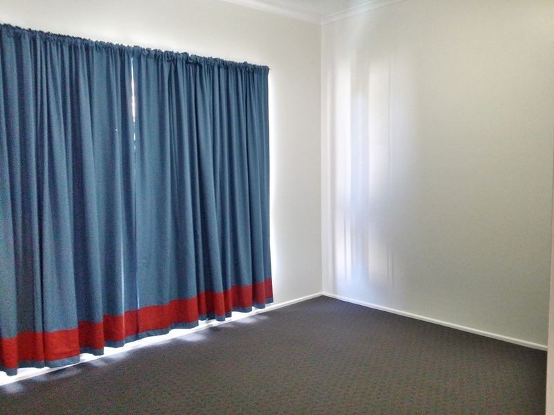 9 Athol Court, Clermont QLD 4721