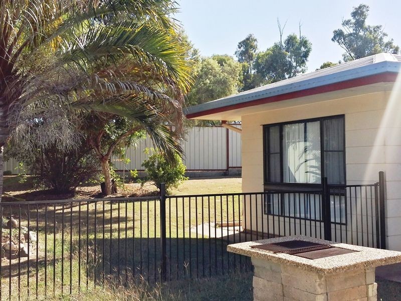 9 Athol Court, Clermont QLD 4721