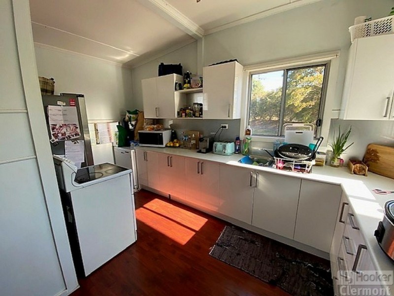 35 Lime Street, Clermont QLD 4721