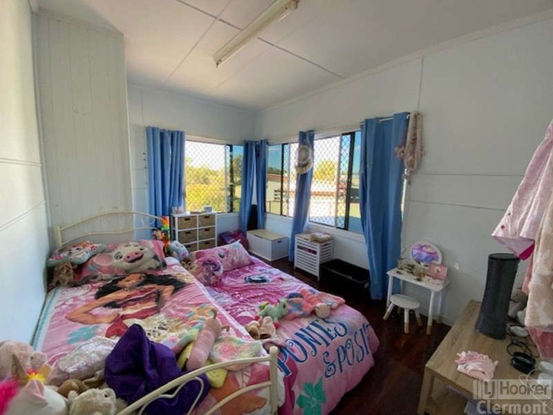 35 Lime Street, Clermont QLD 4721