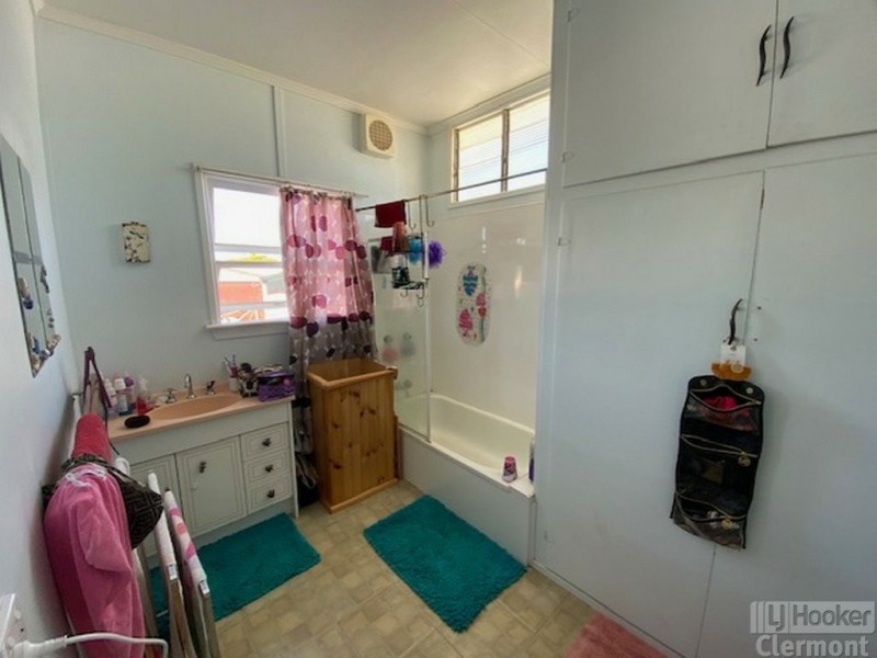 35 Lime Street, Clermont QLD 4721