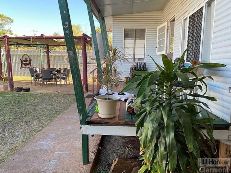 35 Lime Street, Clermont QLD 4721