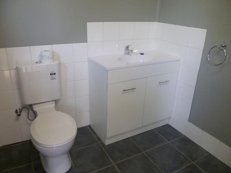 7 East Lane, Clermont QLD 4721