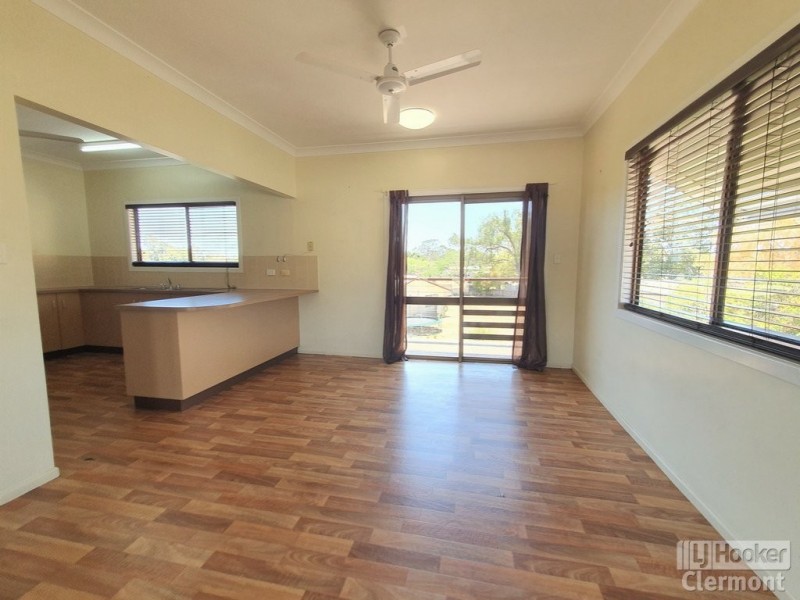 4 Blamey Street, Clermont QLD 4721