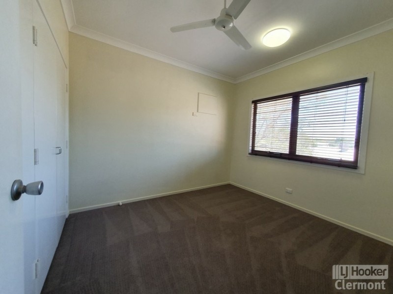 4 Blamey Street, Clermont QLD 4721