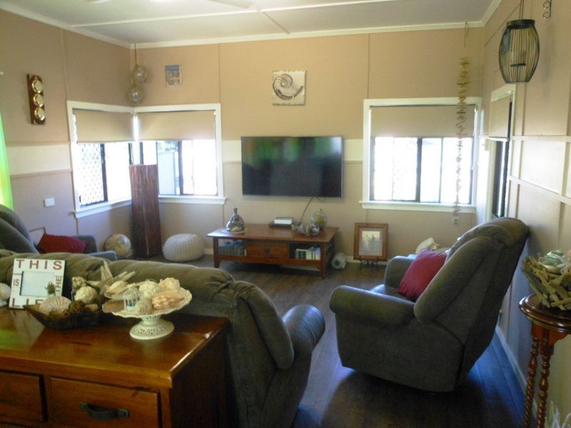 12 Box Street, Clermont QLD 4721