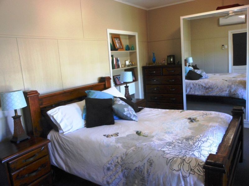 12 Box Street, Clermont QLD 4721