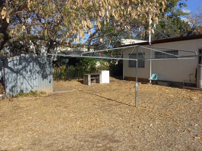 26 Kitchener Street, Clermont QLD 4721