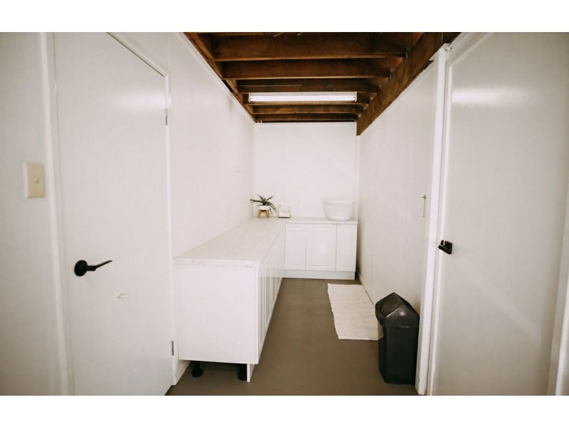 4 Davis Court, Clermont QLD 4721