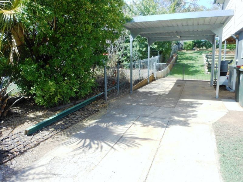 13 Blair Street, Clermont QLD 4721